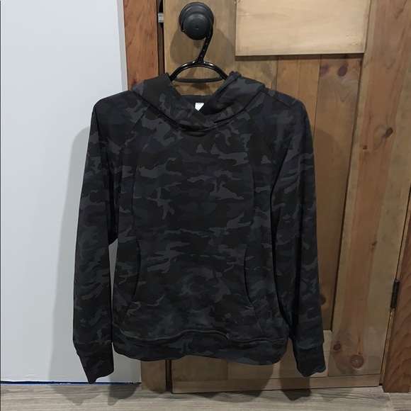 NWOT✨Lululemon Scuba Pullover - Picture 2 of 4